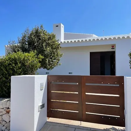 Des Bot Villa