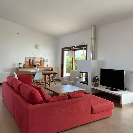 Villa Des Bot *